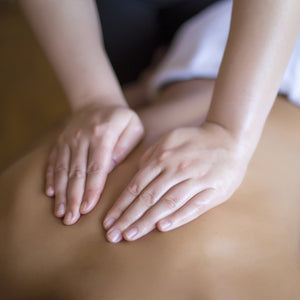 Massage sur table ou au sol de 90 minutes
